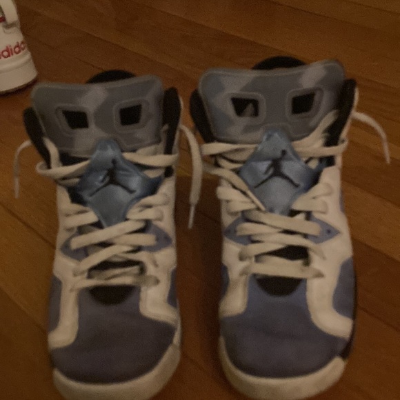 Jordan 6 retro size 6.5 good condition - Picture 2 of 5